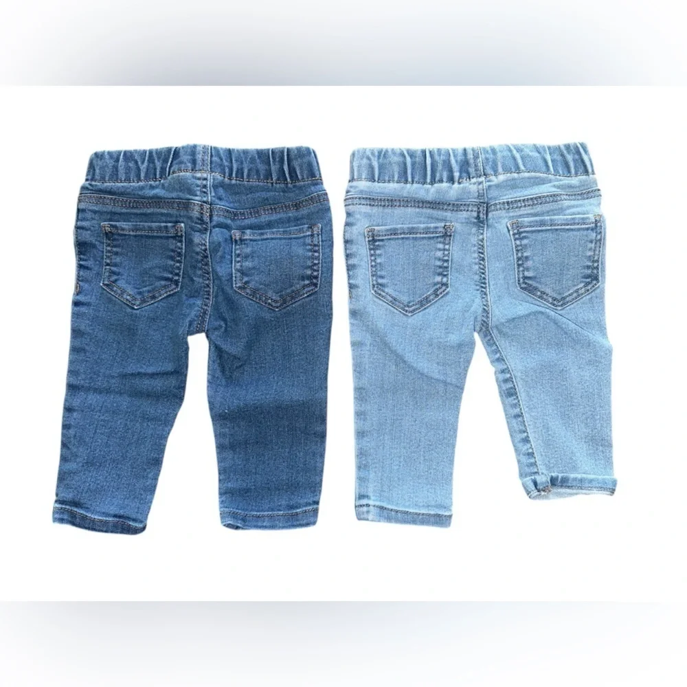 Lot of 2 OshKosh B'gosh baby pull-on Jeggins size 6m.
